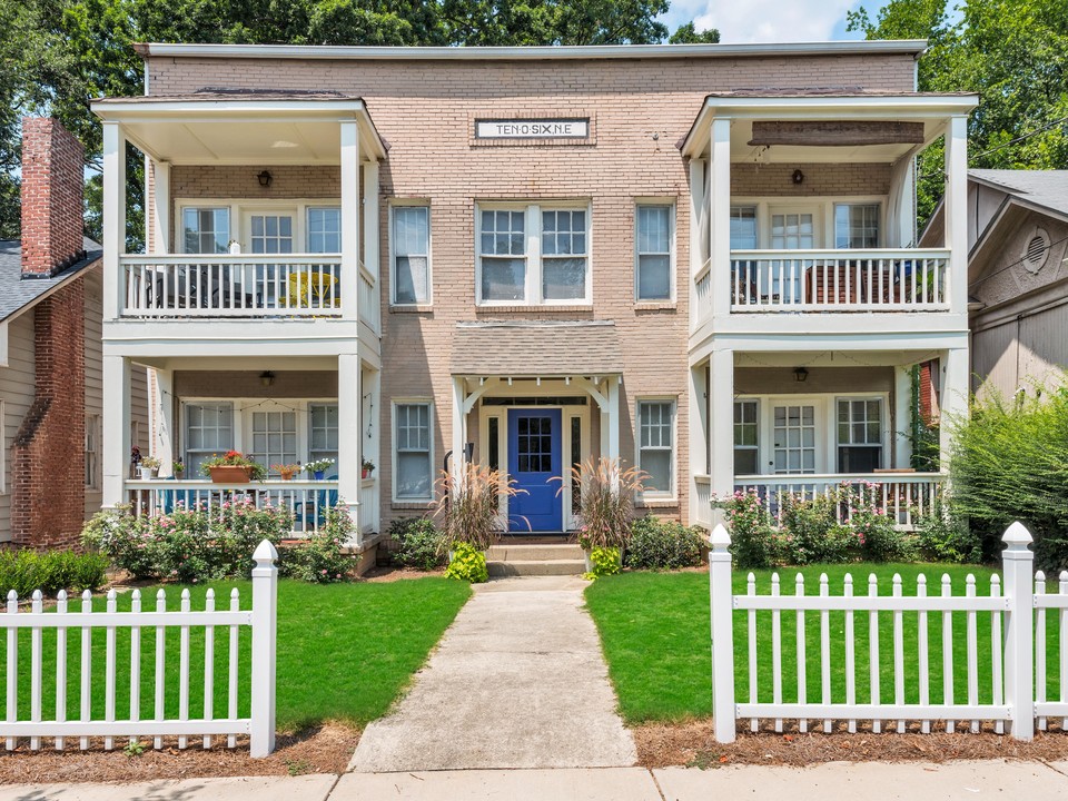 Bloom at Virginia Highland in Atlanta, GA - Building Photo