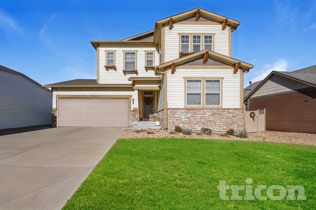 property at 3911 Donnington Cir