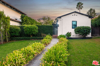 4269 Navajo St in Los Angeles, CA - Building Photo - Building Photo