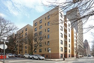 345 Riverside Dr in New York, NY - Building Photo