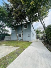 5 NE 16th Ct in Fort Lauderdale, FL - Building Photo - Building Photo