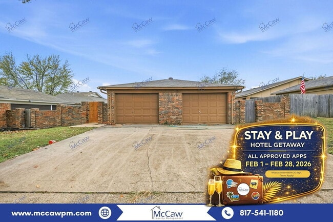 property at 10259 Aurora Dr