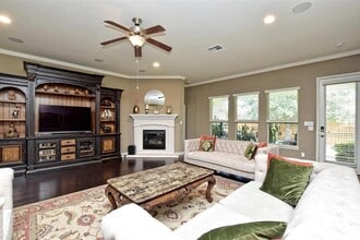 18113 Lipan Apache Cove in Austin, TX - Building Photo - Building Photo