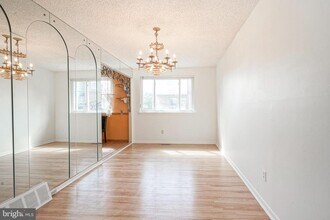 500 St Michael Dr in Philadelphia, PA - Building Photo - Building Photo