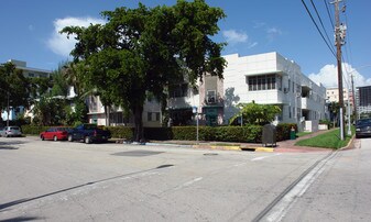 1040-1050 Michigan Ave Apartments