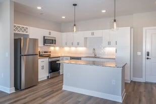 The Linc Valpo in Valparaiso, IN - Building Photo