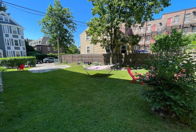 21 Haverford St, Unit 1 in Boston, MA - Building Photo - Building Photo