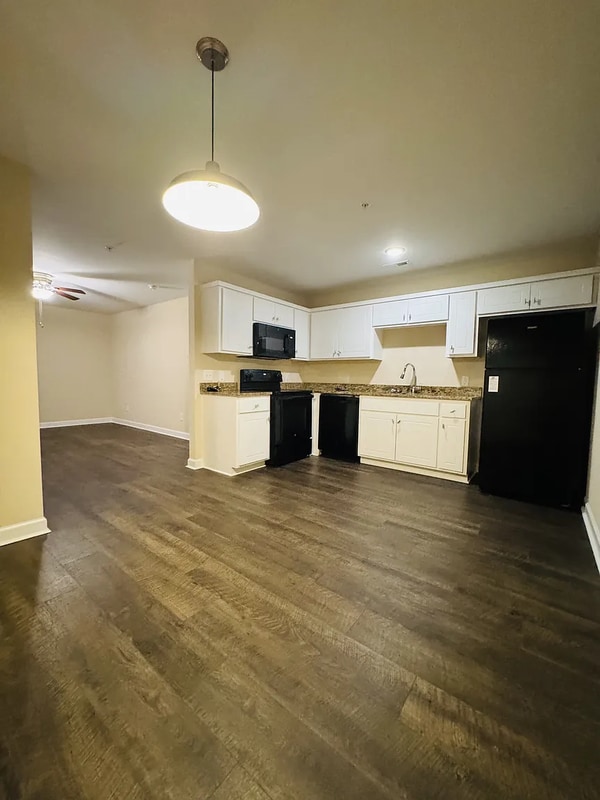 property at 1150 Cross Creek Cir