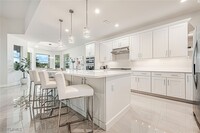 8897 Redonda Dr in Naples, FL - Foto de edificio - Building Photo