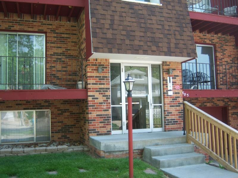 El Dorado Apartments in Omaha, NE - Foto de edificio