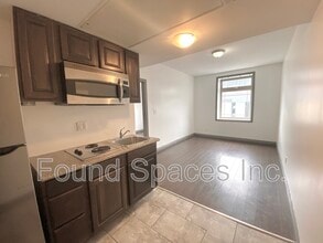 259 St Paul St in St Catharines, ON - Building Photo - Building Photo