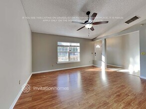 9633 Blowing Rock Cir N in Jacksonville, FL - Building Photo - Building Photo