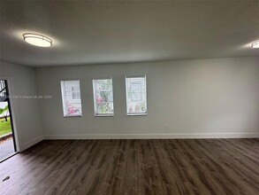 2843 Fillmore St in Hollywood, FL - Building Photo - Building Photo