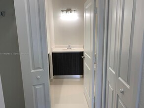 510 SW 91st Pl in Miami, FL - Building Photo - Building Photo