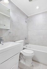 602 Lexington Ave, Unit Apt 2 in Brooklyn, NY - Building Photo - Building Photo