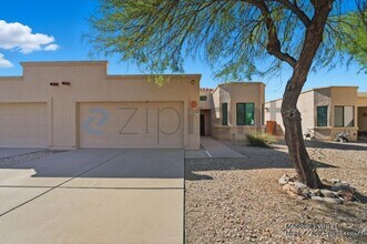 8119 N Peppersauce Dr in Tucson, AZ - Building Photo - Building Photo
