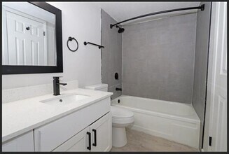 2807 Bachman Dr in Dallas, TX - Building Photo - Building Photo