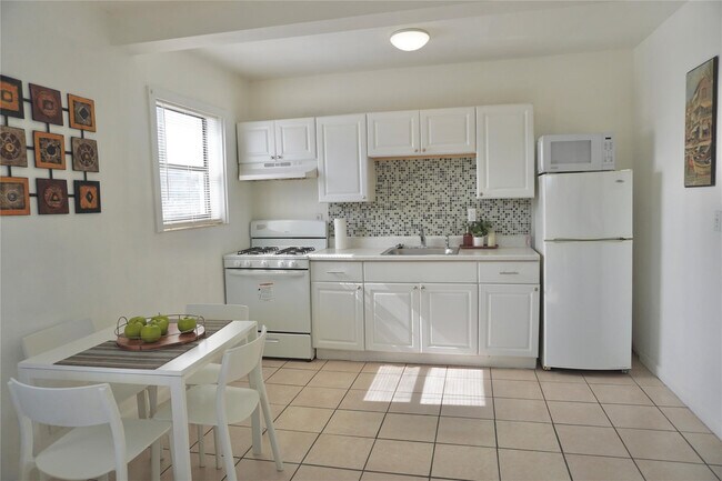 property at 1845 Pembroke Rd