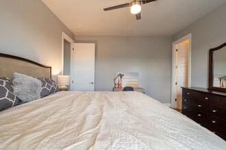 235 Gleason Pkwy in Cape Coral, FL - Building Photo - Building Photo