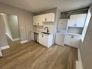 144 Locke St S in Hamilton, ON - Building Photo - Building Photo