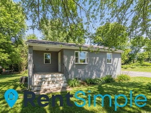 5392 Lee Hwy in Warrenton, VA - Building Photo - Building Photo