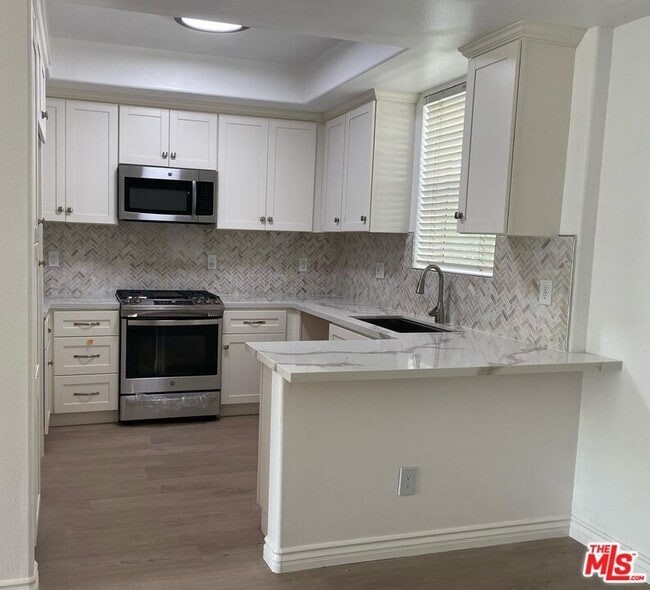 property at 6922 Knowlton Pl