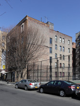 559-561 W 169th St in New York, NY - Building Photo - Building Photo