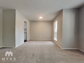 15218 Woodhorn Dr in Houston, TX - Building Photo - Building Photo