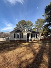 1024 Deep Canyon Dr in Clayton, NC - Building Photo - Building Photo