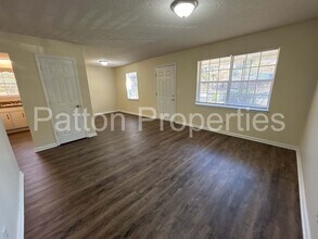 11 Loquat Ct in Columbia, SC - Building Photo - Building Photo