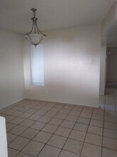 6101 W McKinley St in Phoenix, AZ - Building Photo - Building Photo