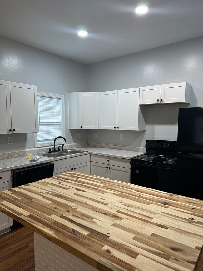 124 14th St in Winston-Salem, NC - Building Photo - Building Photo