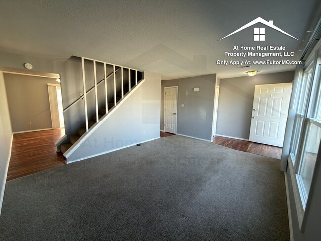 1904 Springdale Ct in Mexico, MO - Building Photo - Building Photo