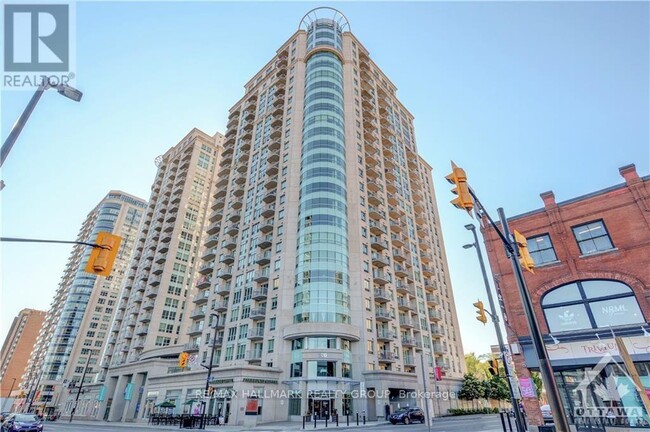 200-1200 Rideau St