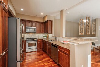 1684 Fillmore St in Denver, CO - Building Photo - Building Photo