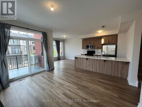 657 Corporal Private in Ottawa, ON - Building Photo - Building Photo