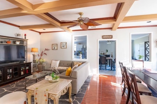 Room in Duplex on Sunrise Dr in Kyle, TX - Building Photo - Building Photo