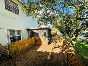 13976 Langley Pl in Davie, FL - Building Photo - Building Photo