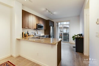 8355-8164 164 St in Surrey, BC - Building Photo - Building Photo