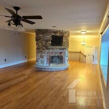 443 Chastain Rd in Central, SC - Building Photo - Building Photo