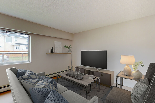 Linwood Court in Burnaby, BC - Building Photo - Building Photo