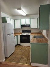 2410 Tripp Dr in Reno, NV - Building Photo - Building Photo