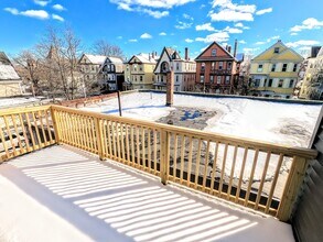 2 Sunnyside St in Boston, MA - Building Photo - Building Photo