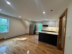 94 Kiahs Way in Sandwich, MA - Building Photo - Building Photo