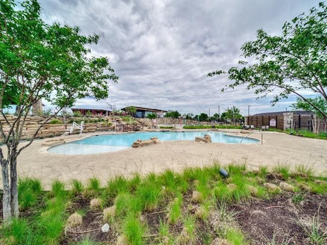 9733 Tinsley St in Aubrey, TX - Building Photo - Building Photo