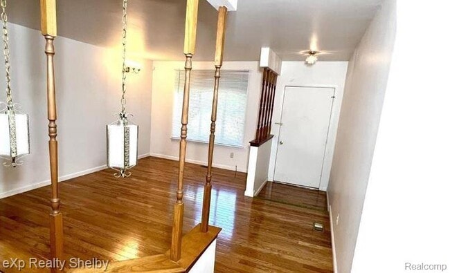 13770 White Cap Dr in Sterling Heights, MI - Building Photo - Building Photo