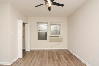 1627 N Humboldt Blvd in Chicago, IL - Building Photo - Building Photo