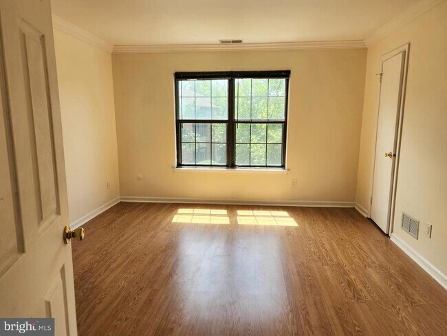 154B Birchfield Ct in Mount Laurel, NJ - Building Photo - Building Photo