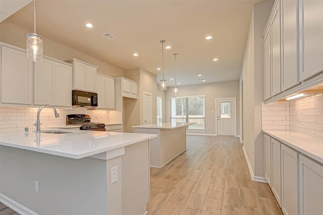 property at 348 Rise Ln