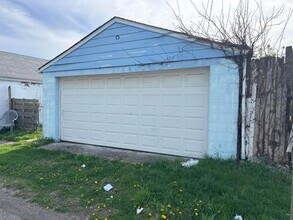 490 Helen St in Columbus, OH - Building Photo - Building Photo